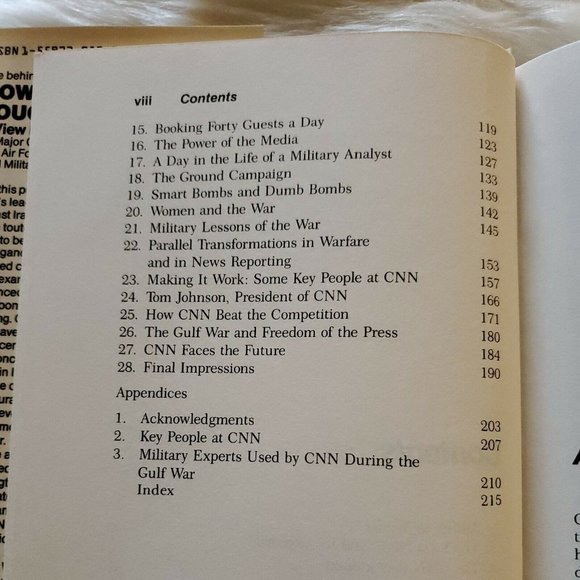 How CNN Fought the War: A View from the Inside by Perry M. Smith (1991) SIGNED - Picture 11 of 12